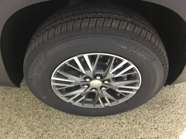 New 2026 Chevrolet Traverse LT w/ LPO, Floor Liner Package image 24