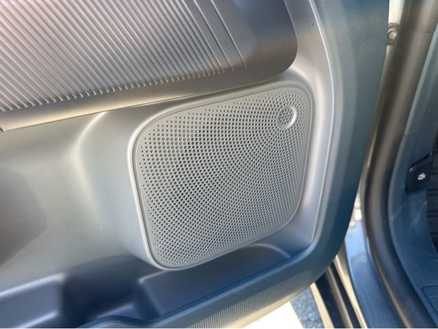 New 2026 Ford Maverick XL image 29