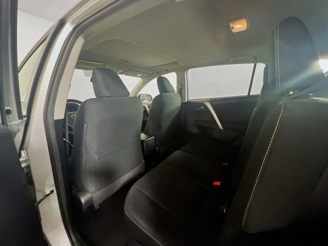 Used 2015 Toyota RAV4 XLE FWD image 20