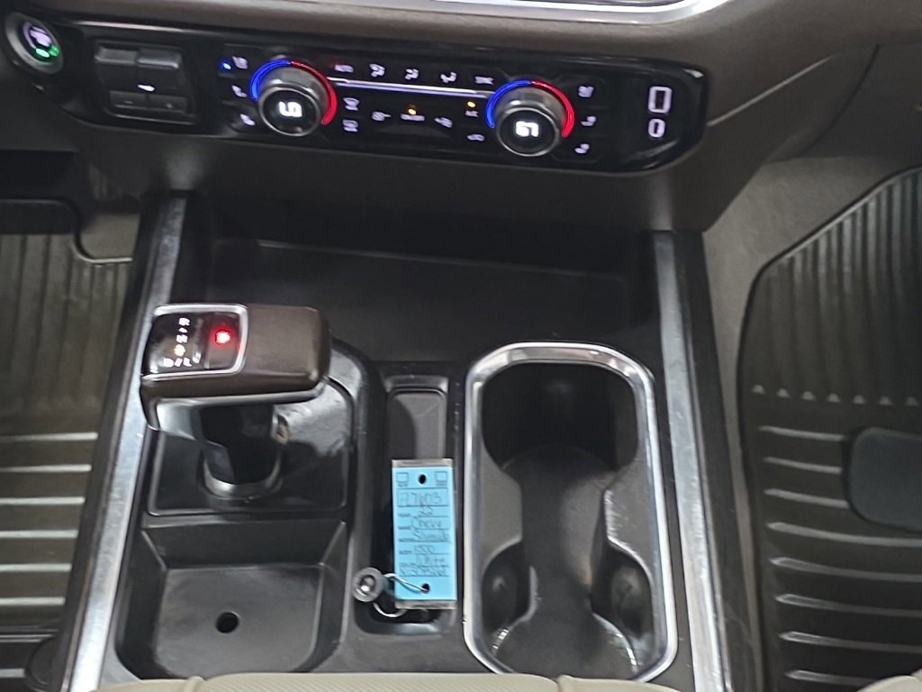 Used 2022 Chevrolet Silverado 1500 LTZ w/ LTZ Convenience Package II image 28