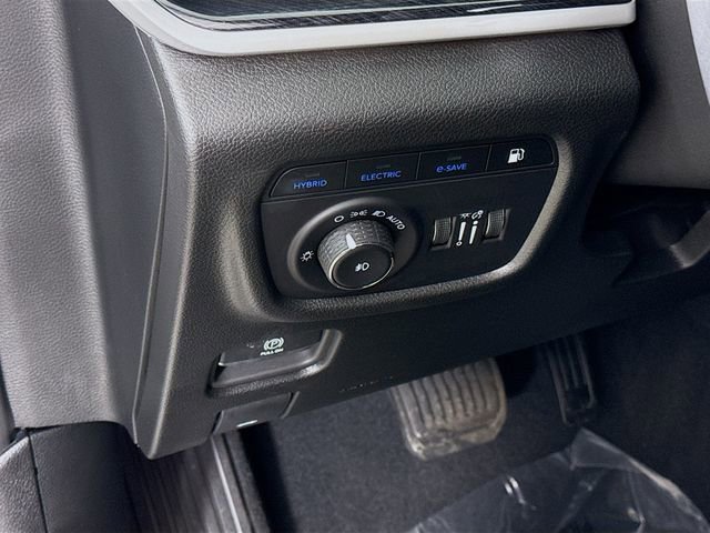 Used 2024 Jeep Grand Cherokee Trailhawk AWD/4WD image 10