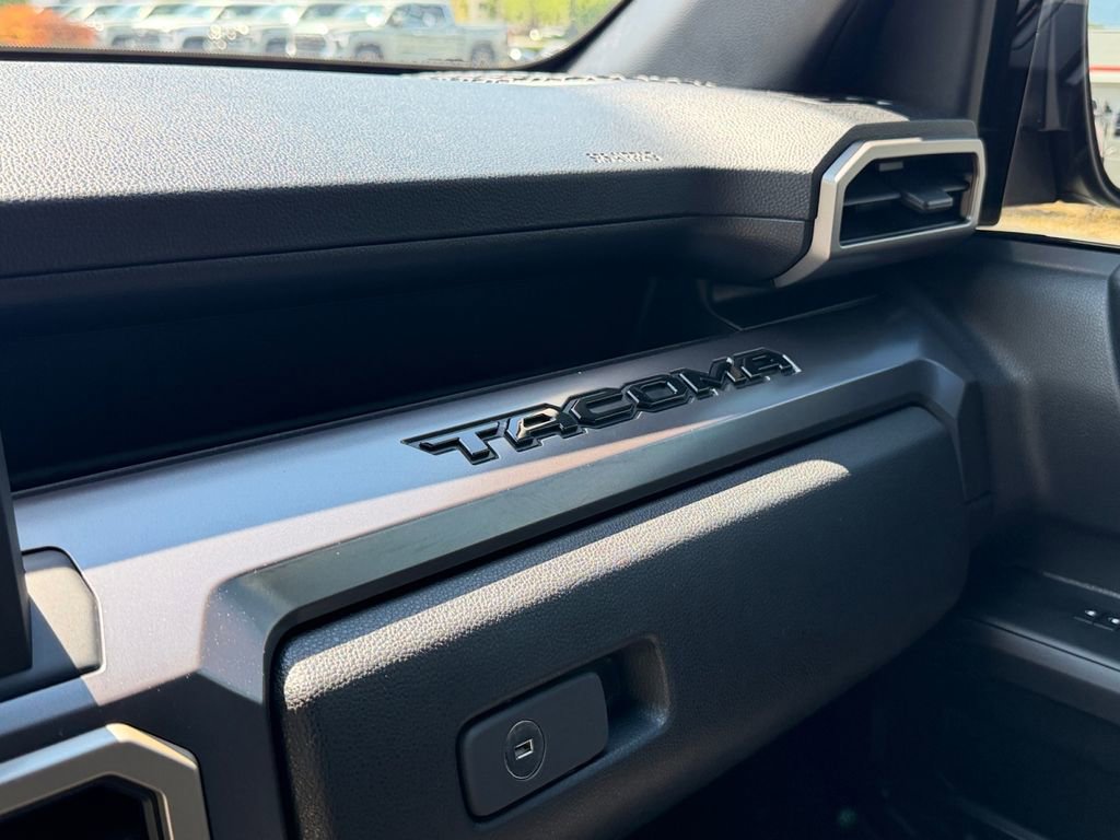 Certified 2026 Toyota Tacoma SR5 image 27