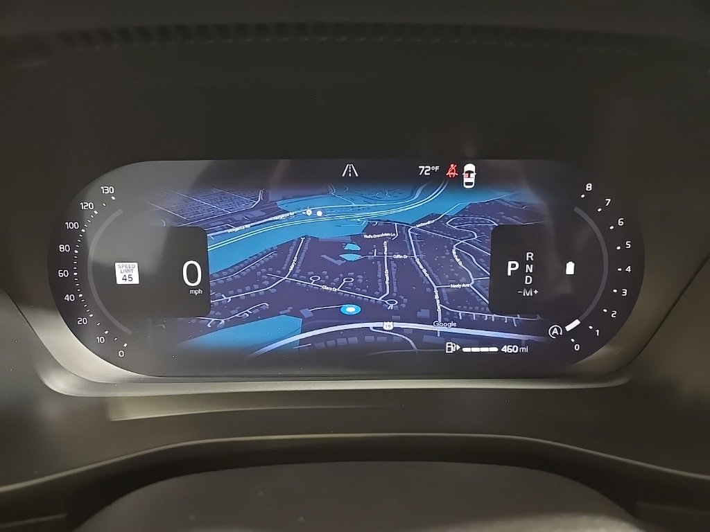 New 2026 Volvo XC40 B5 Ultra w/ Climate Package image 13