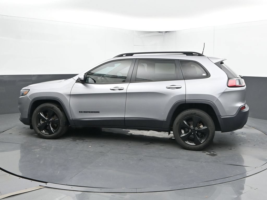 Used 2019 Jeep Cherokee Latitude Plus FWD image 9