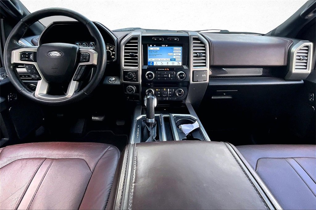 Used 2016 Ford F150 Platinum w/ Equipment Group 701A Luxury image 9