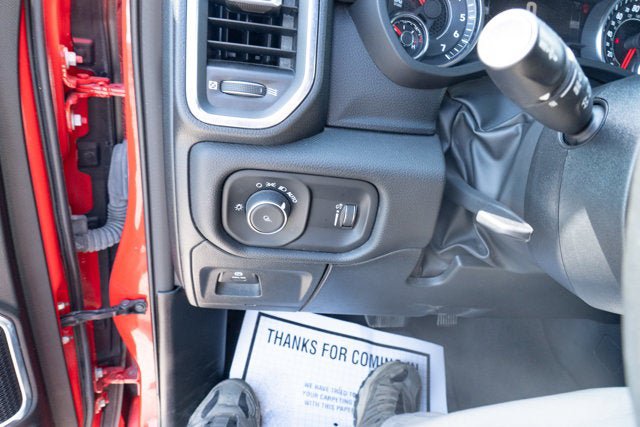 Used 2024 RAM 1500 Laramie RWD image 24