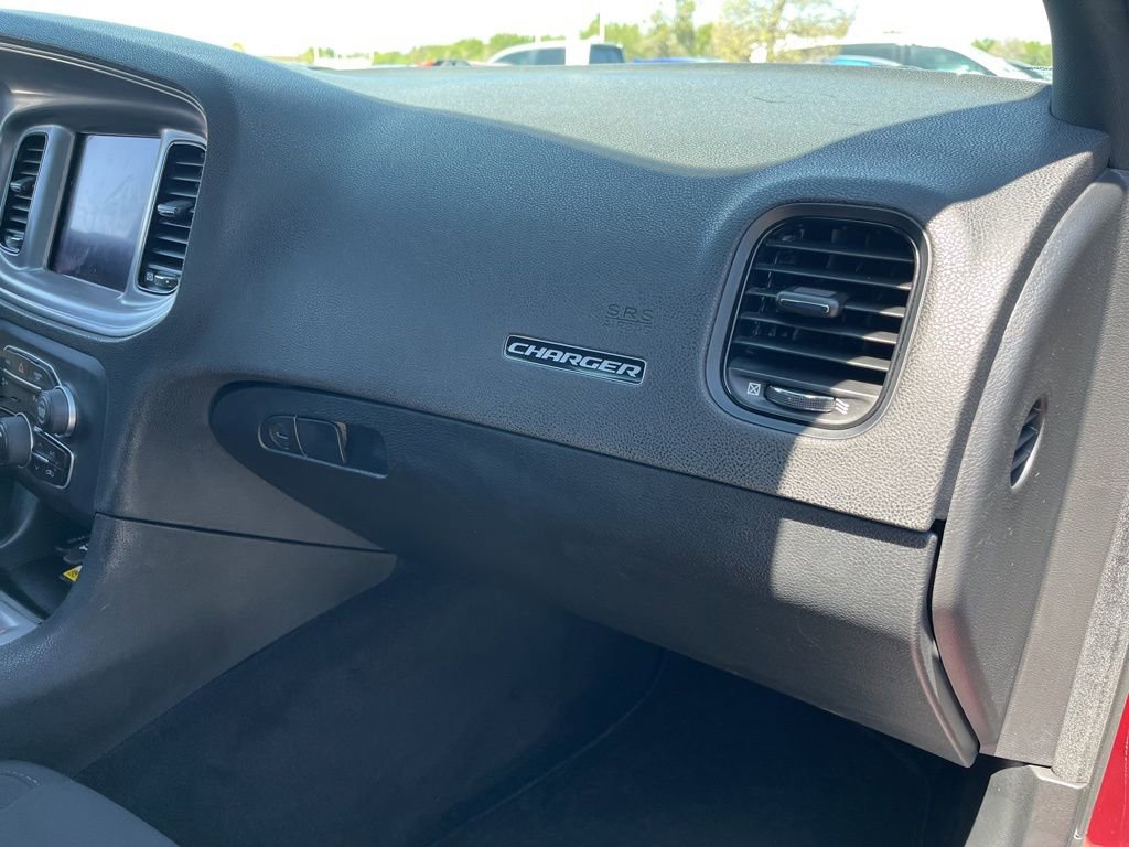 Used 2023 Dodge Charger SXT w/ Blacktop Package image 28