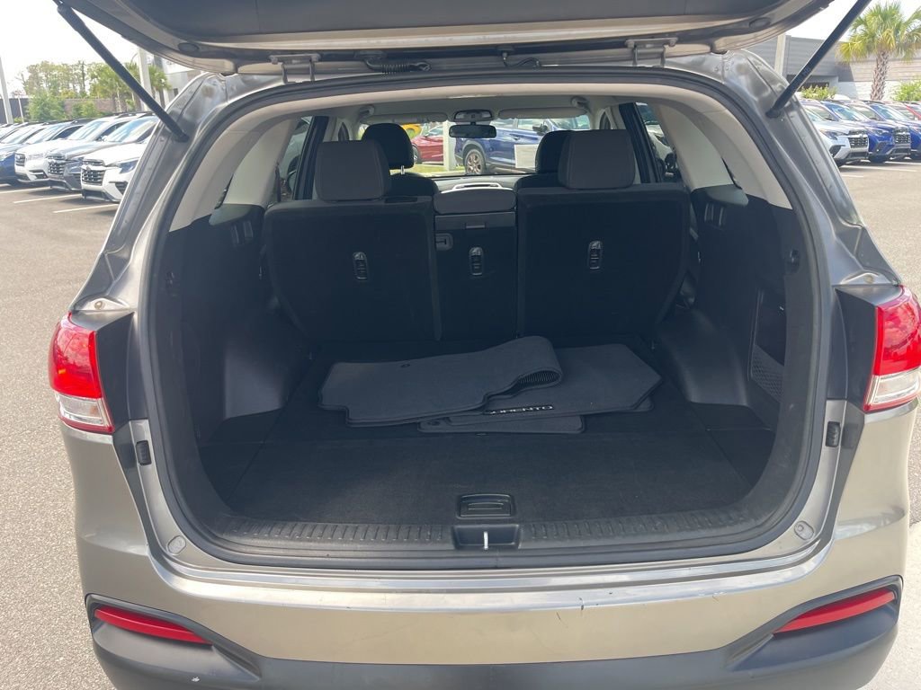 Used 2018 Kia Sorento L image 26