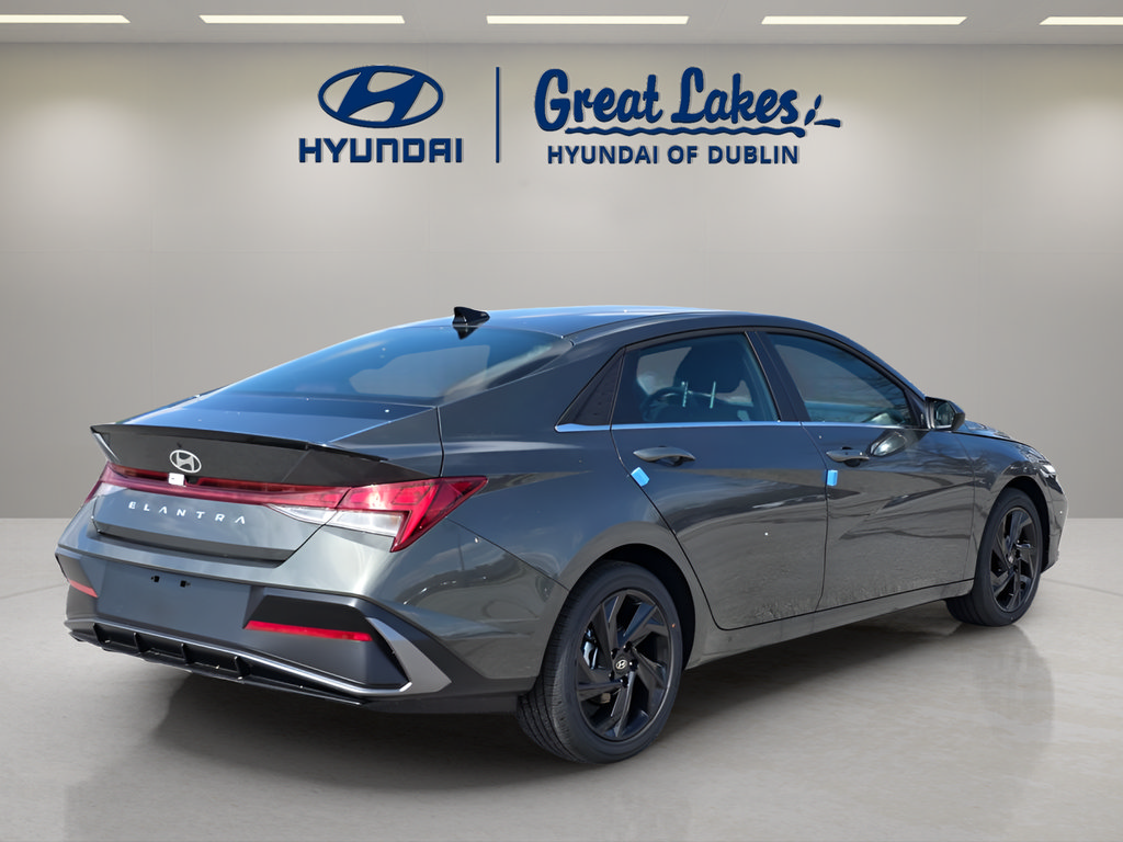 New 2026 Hyundai Elantra SEL Sport Premium FWD image 5