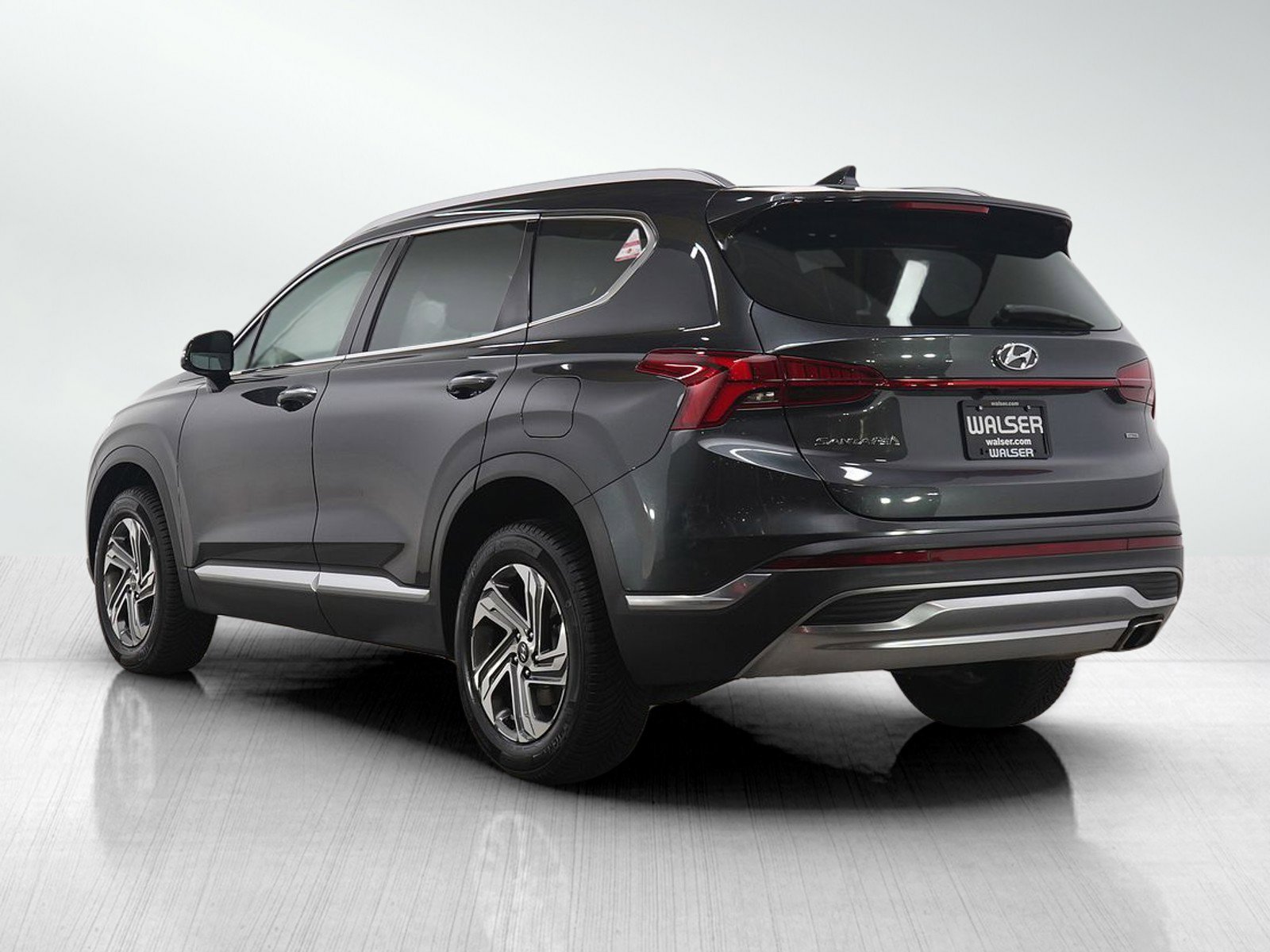 Used 2021 Hyundai Santa Fe SEL w/ Convenience + Premium Package image 3