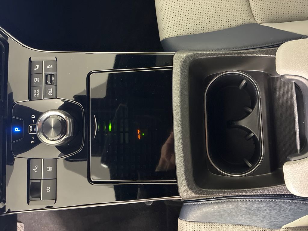 Used 2023 Subaru Solterra AWD image 26