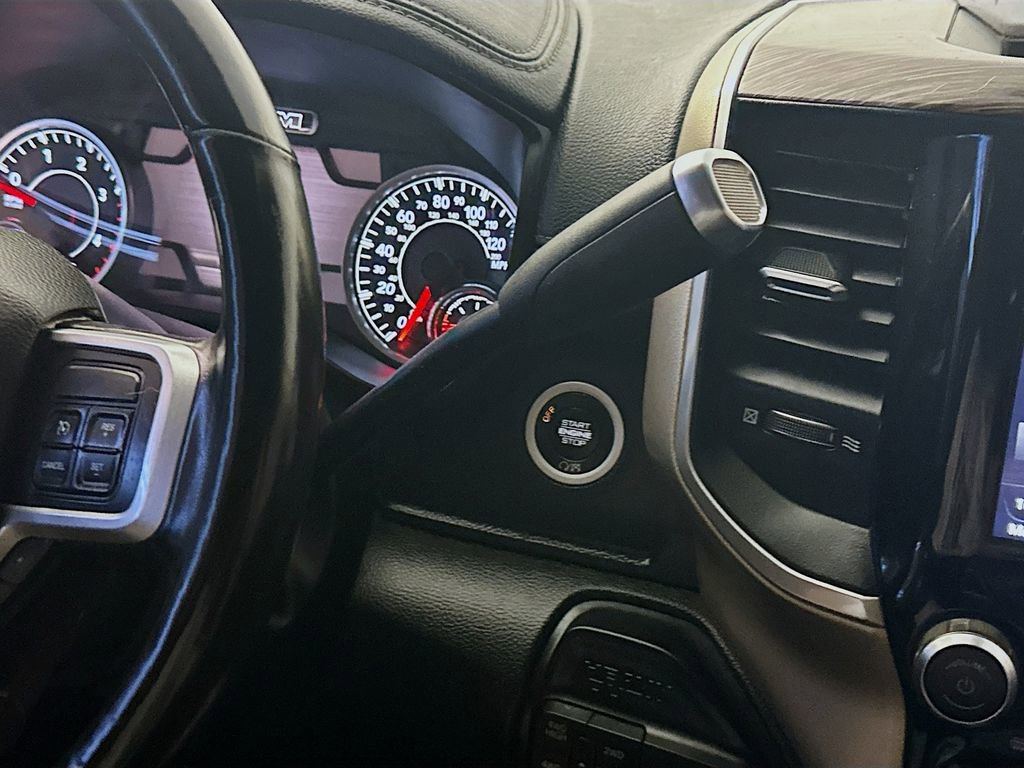 Used 2020 RAM 3500 Laramie AWD/4WD image 16