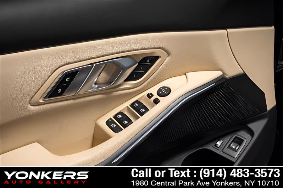 Used 2021 BMW 330e w/ Convenience Package RWD image 35