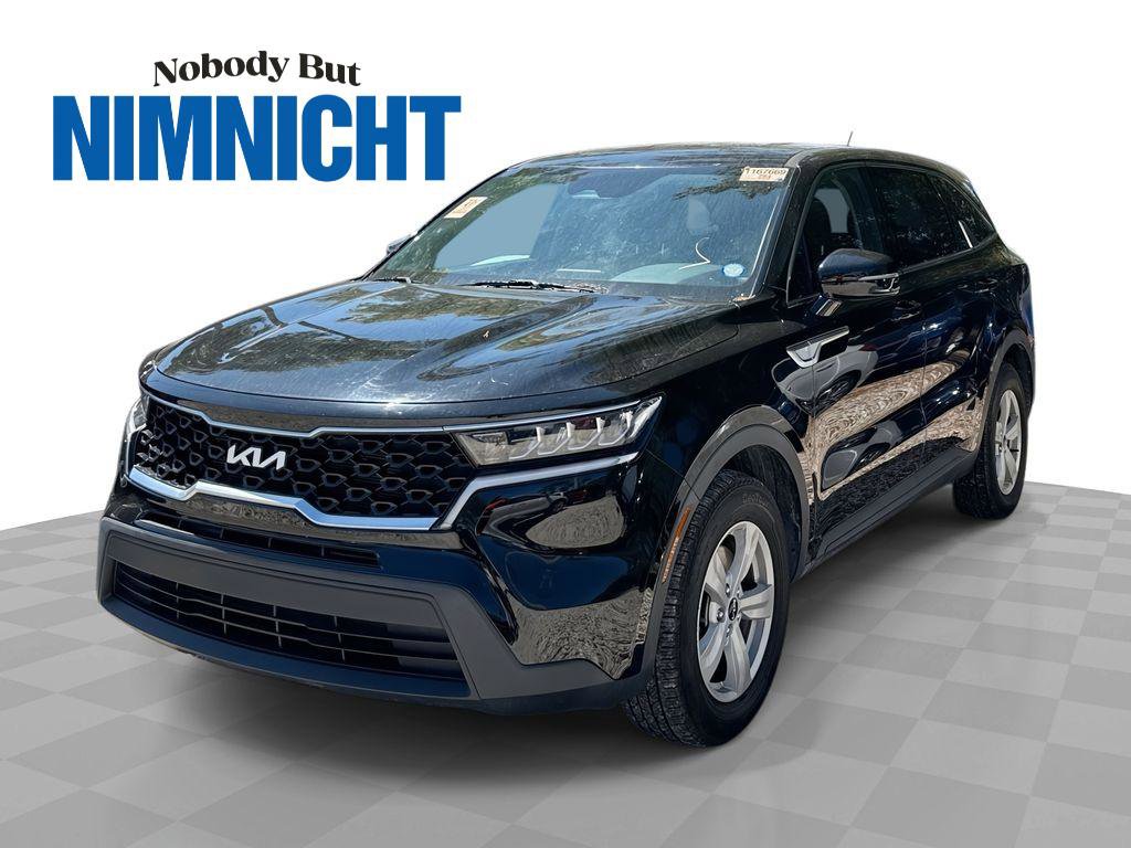 Used 2023 Kia Sorento LX image 1