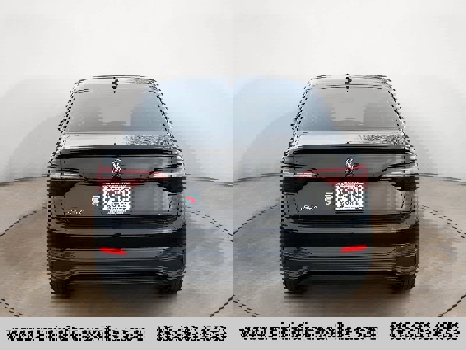 Used 2024 Volkswagen Jetta Sport image 4