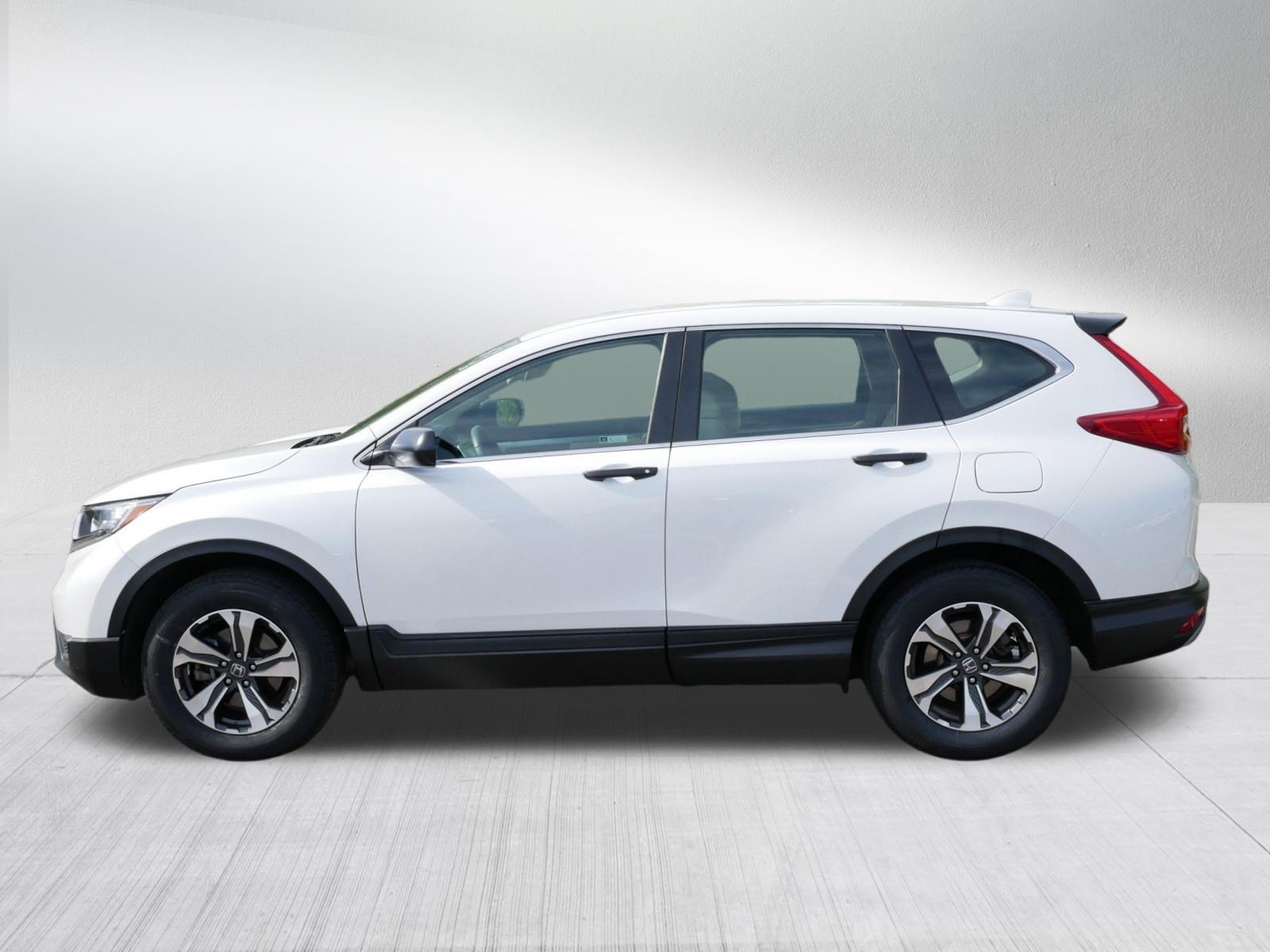 Certified 2019 Honda CR-V LX image 4