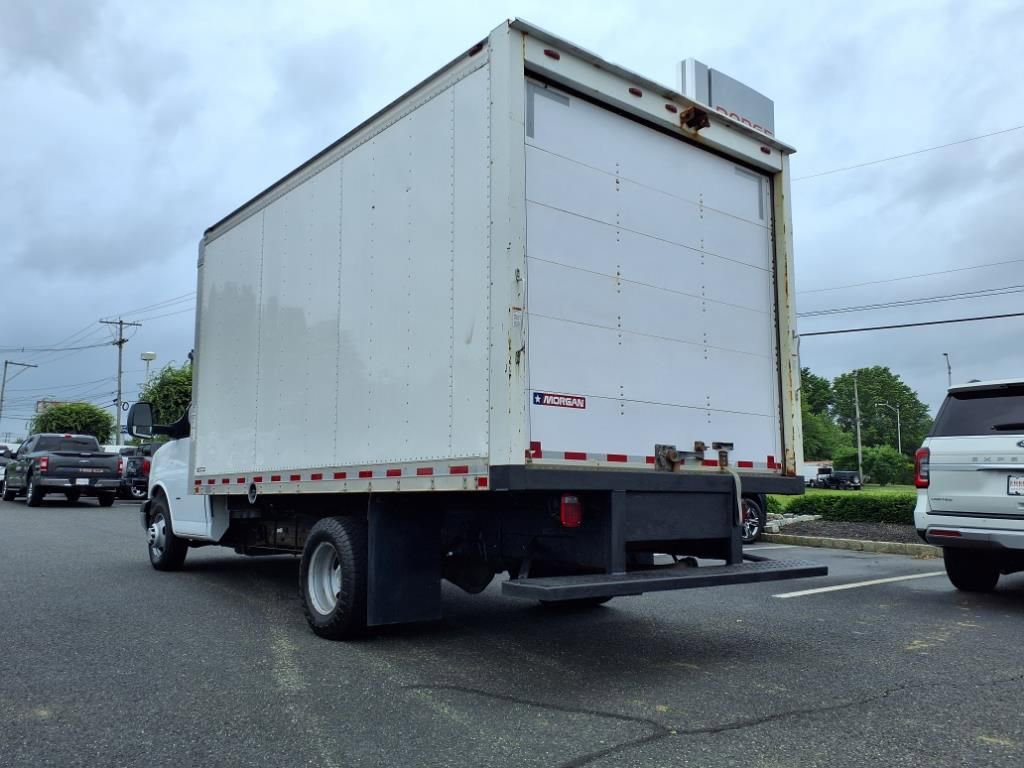Used 2019 Chevrolet Express 3500 w/ Power Convenience Package image 13