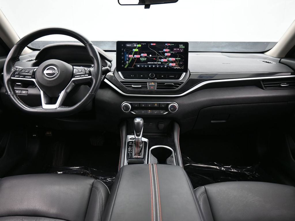 Used 2023 Nissan Altima 2.5 SR w/ SR Premium Package image 42