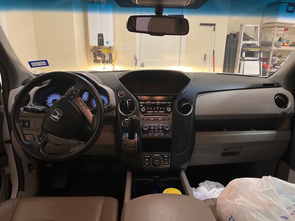 Used 2012 Honda Pilot Touring image 16