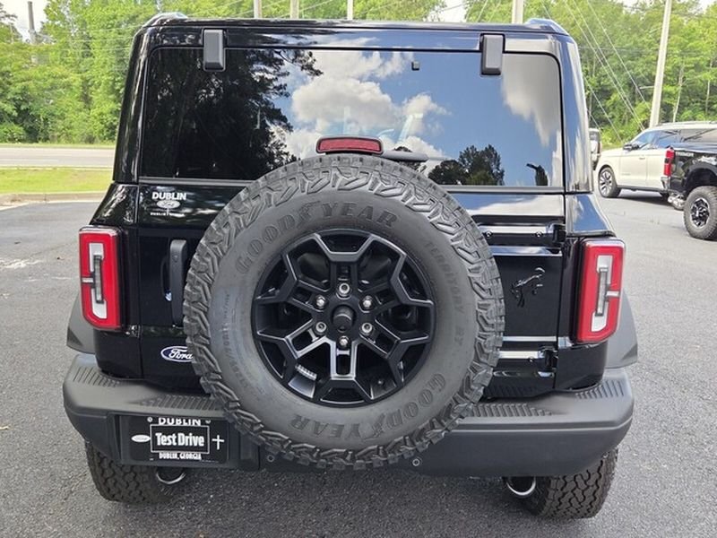 New 2026 Ford Bronco Badlands AWD/4WD image 13