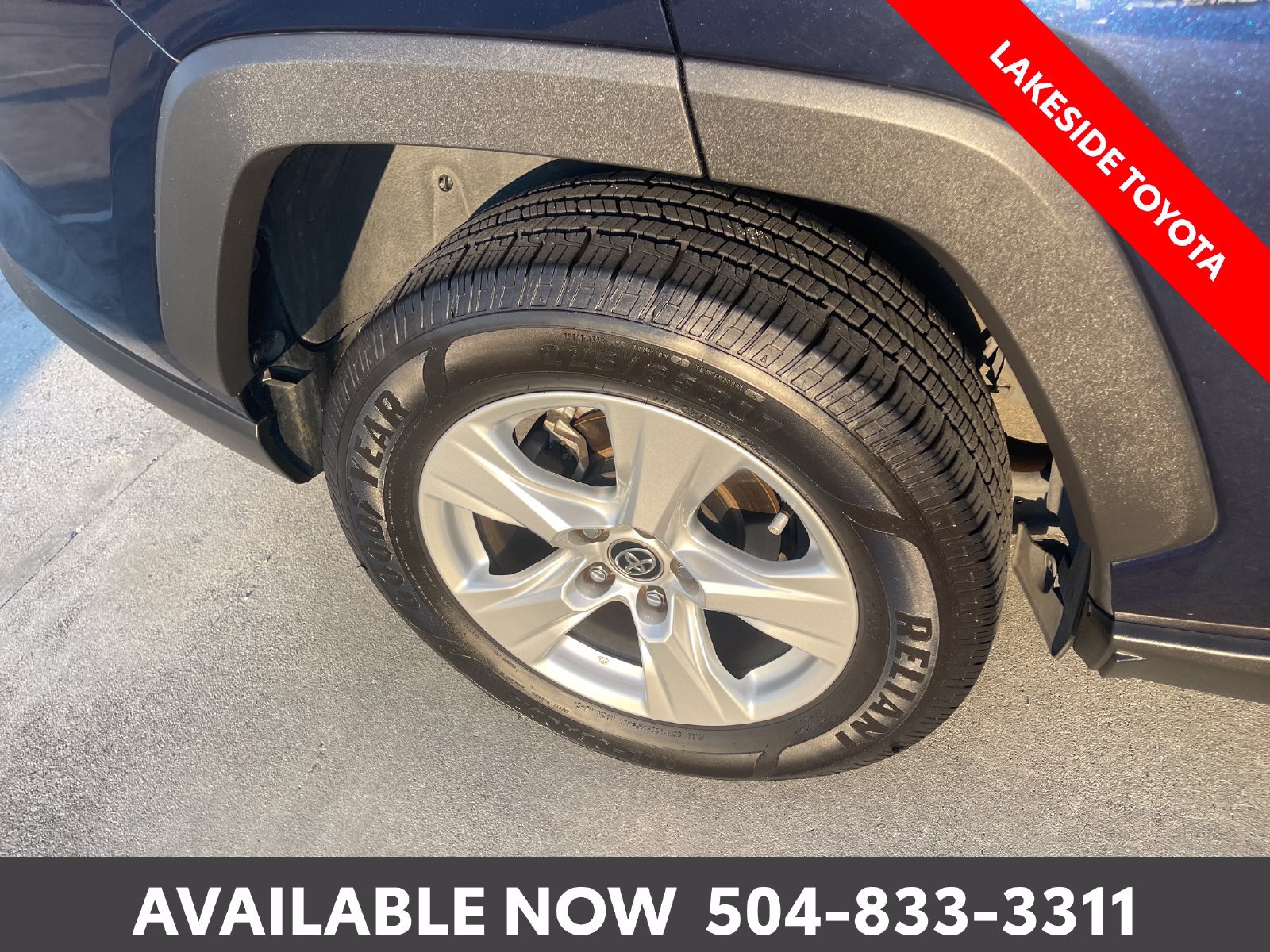 Used 2021 Toyota RAV4 XLE w/ Convenience Package AWD/4WD image 11