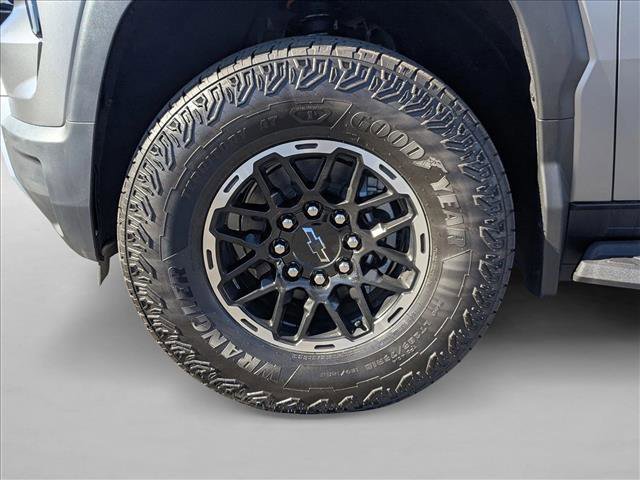 New 2026 Chevrolet Silverado EV Trail Boss image 10