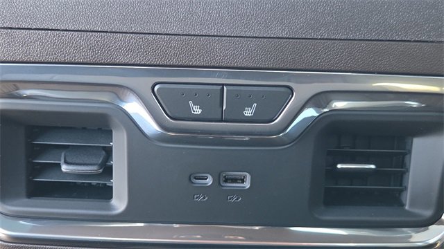 New 2026 GMC Sierra 2500 SLT w/ SLT Premium Package image 25