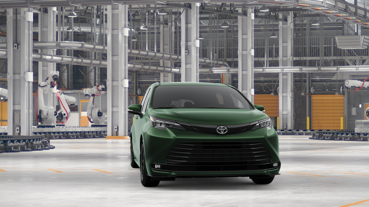 New 2026 Toyota Sienna XLE Woodland Edition AWD/4WD image 16