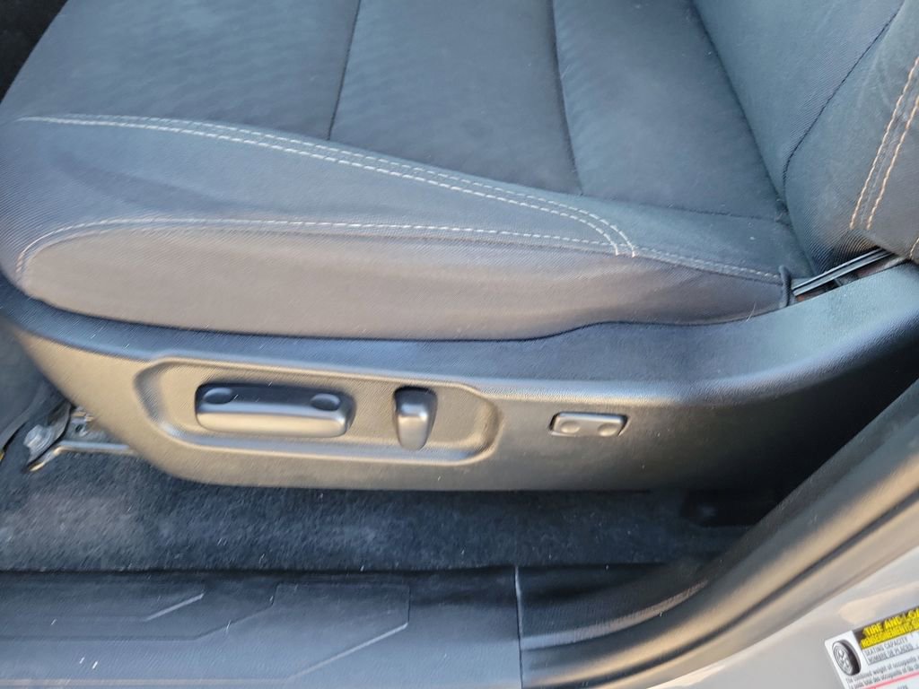 Used 2021 Toyota Tacoma SR5 w/ Trail Edition image 20