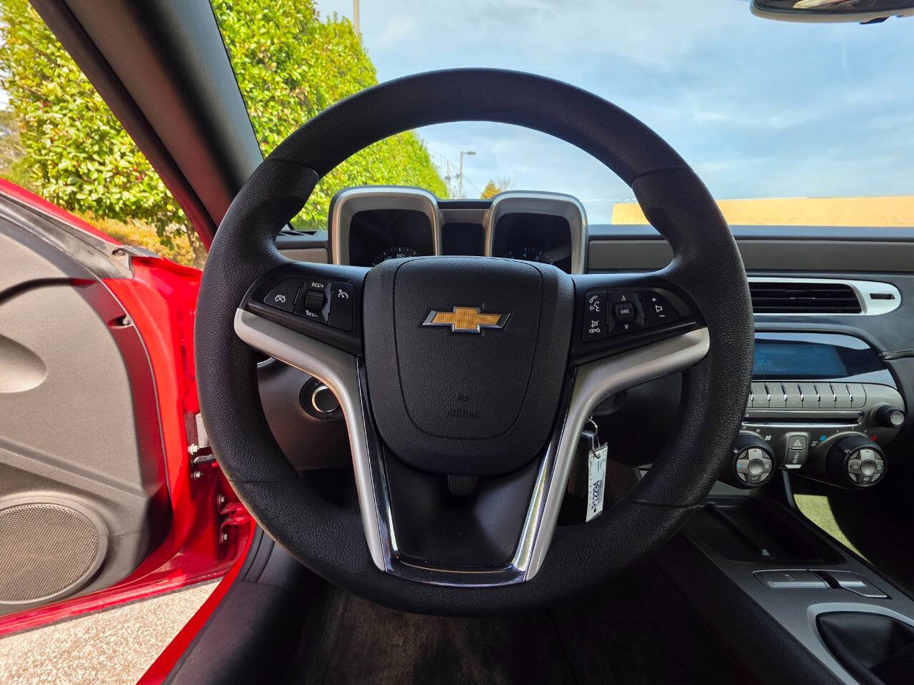 Used 2014 Chevrolet Camaro LS RWD image 19