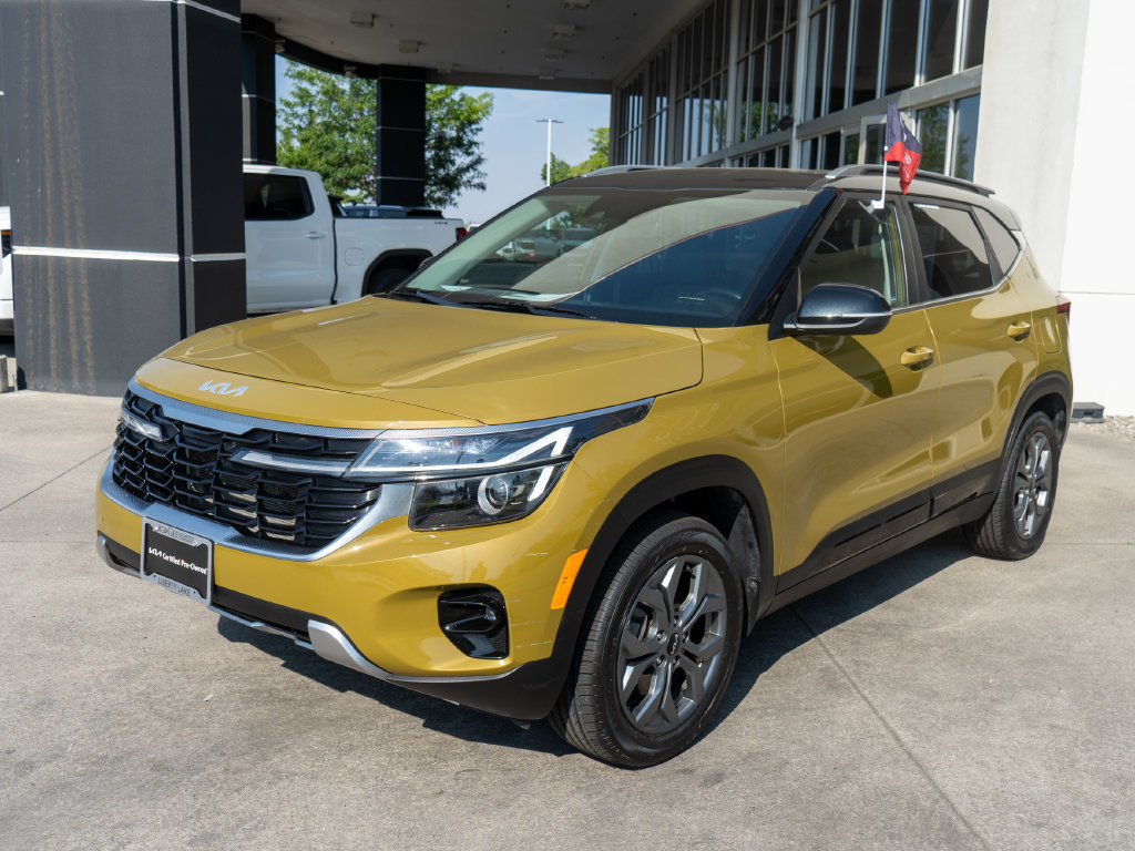 Certified 2024 Kia Seltos S AWD/4WD image 3