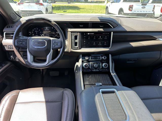 Used 2024 GMC Yukon Denali w/ Denali Reserve Package AWD/4WD image 35