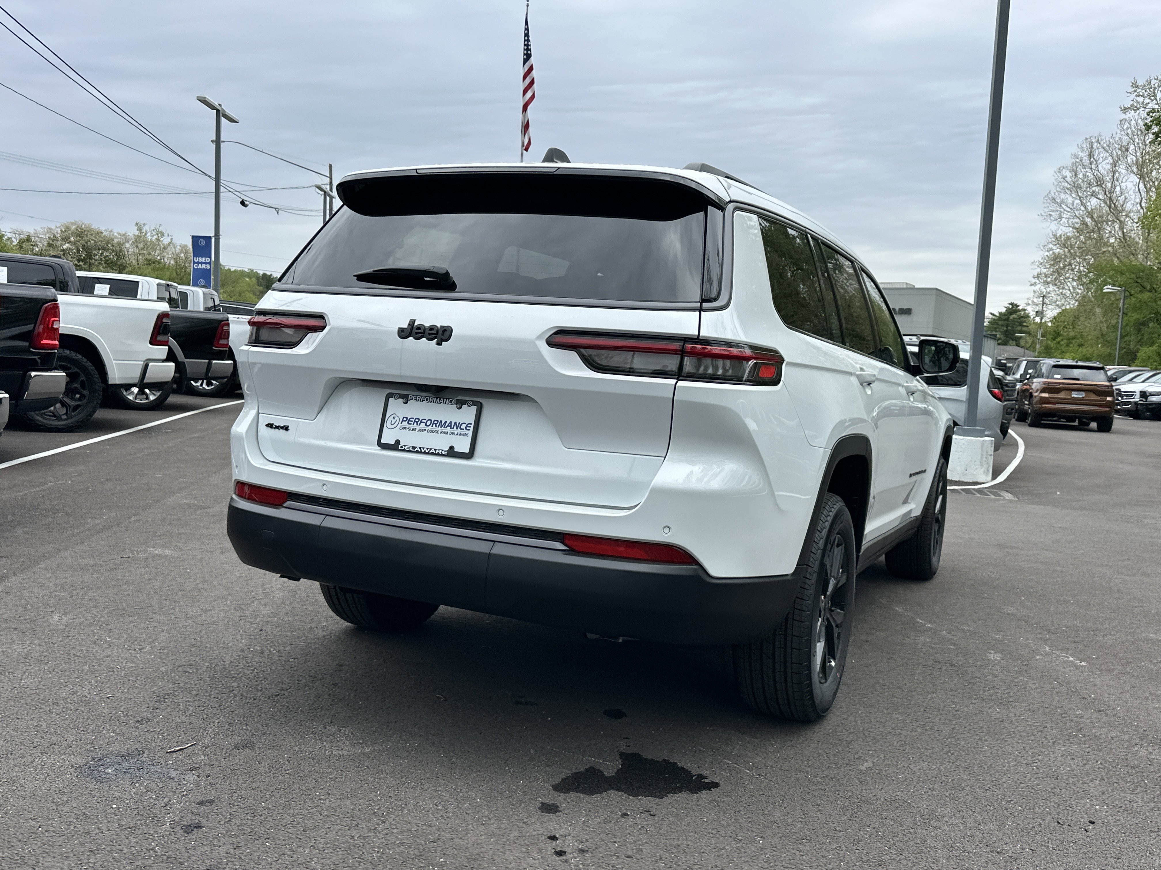 New 2026 Jeep Grand Cherokee L 4WD image 23