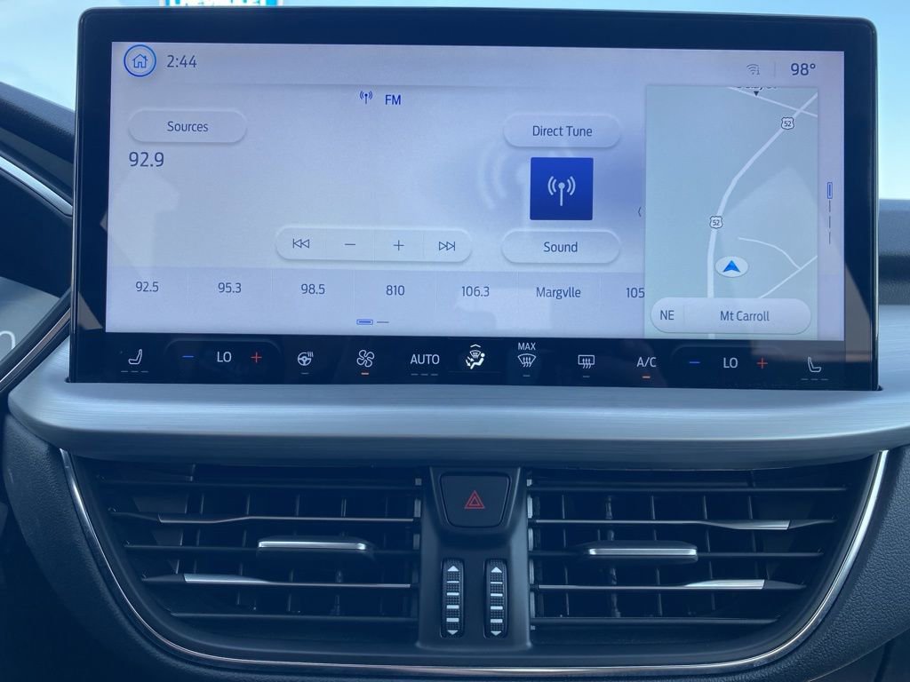 Used 2024 Ford Escape Platinum image 31