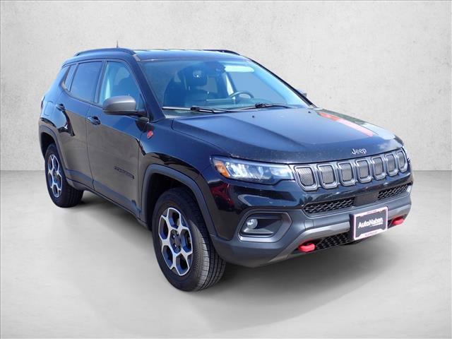 Used 2022 Jeep Compass Trailhawk AWD/4WD image 14