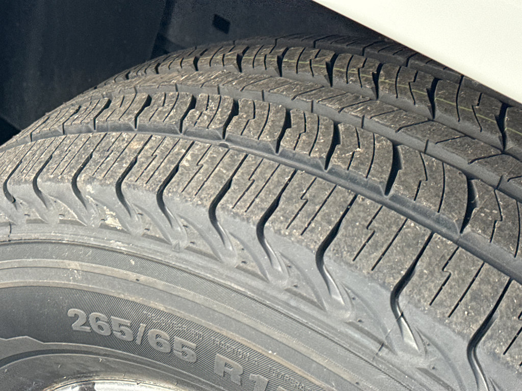 Certified 2022 Nissan Frontier SV image 10