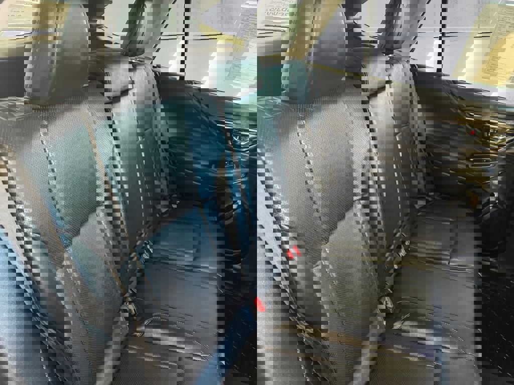 Used 2025 Subaru Outback Limited image 16