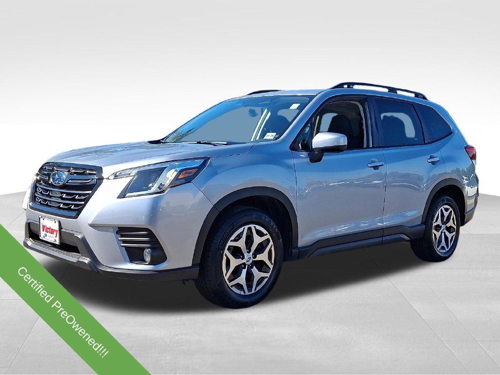 Used 2023 Subaru Forester Premium AWD/4WD image 3
