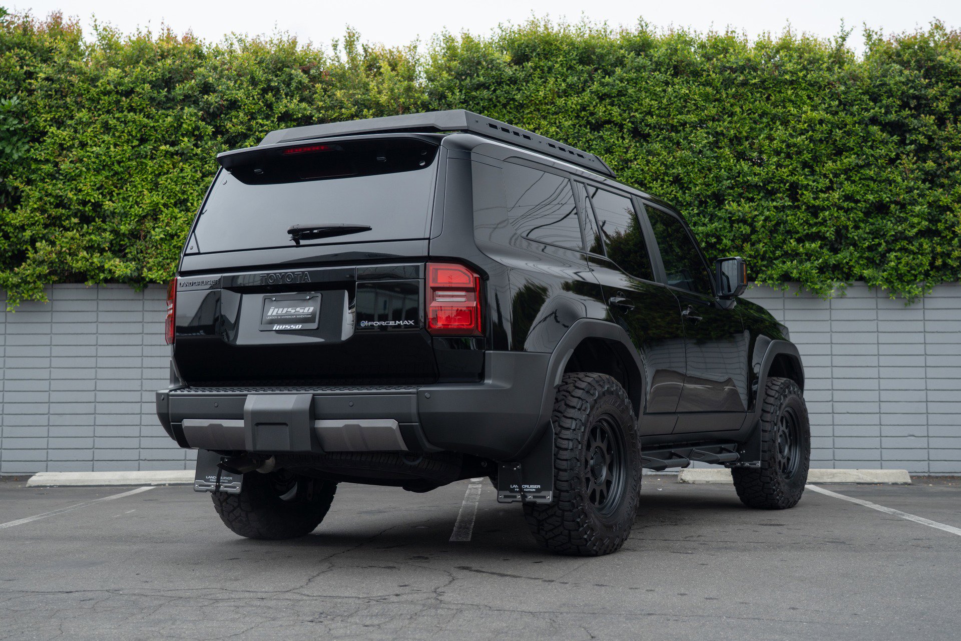 Used 2024 Toyota Land Cruiser image 33