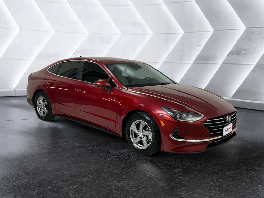 Used 2023 Hyundai Sonata SE w/ Cargo Package image 1