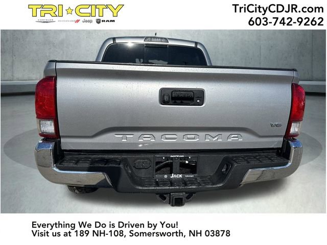 Used 2017 Toyota Tacoma TRD Off-Road w/ Tow Package (A/T) image 4