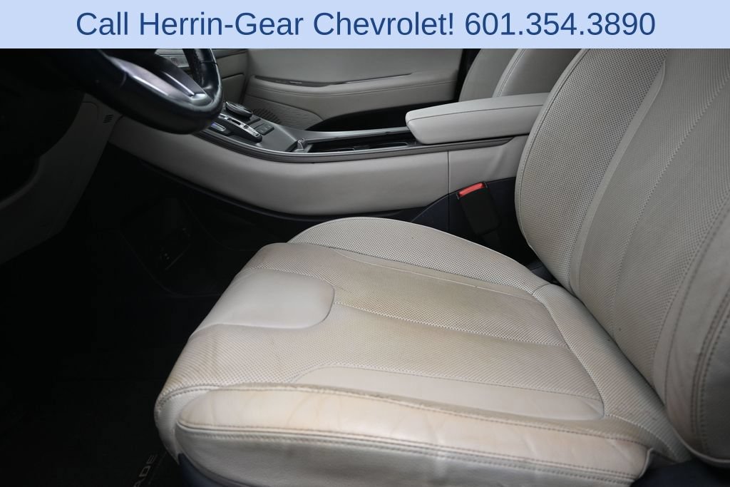 Used 2021 Hyundai Palisade SEL w/ Premium Package FWD image 13