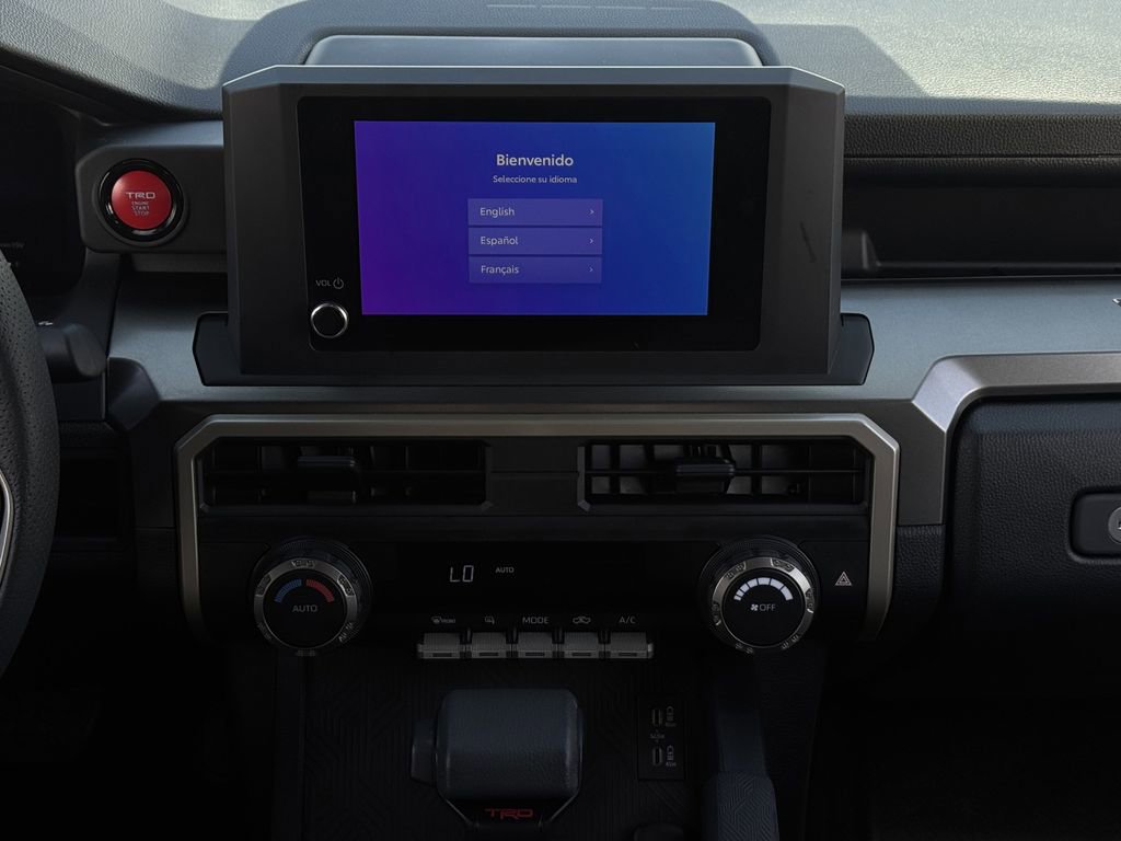 Used 2025 Toyota Tacoma TRD Off-Road image 17