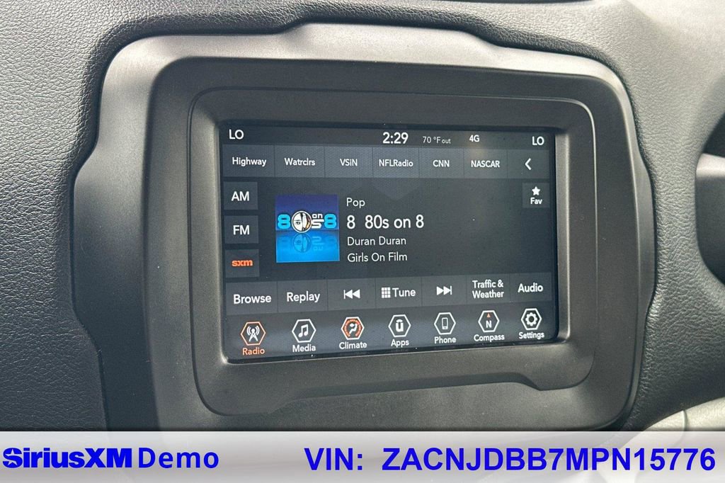Used 2021 Jeep Renegade Latitude image 31