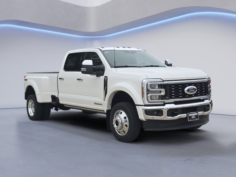 New 2026 Ford F450 King Ranch w/ Chrome Package image 2