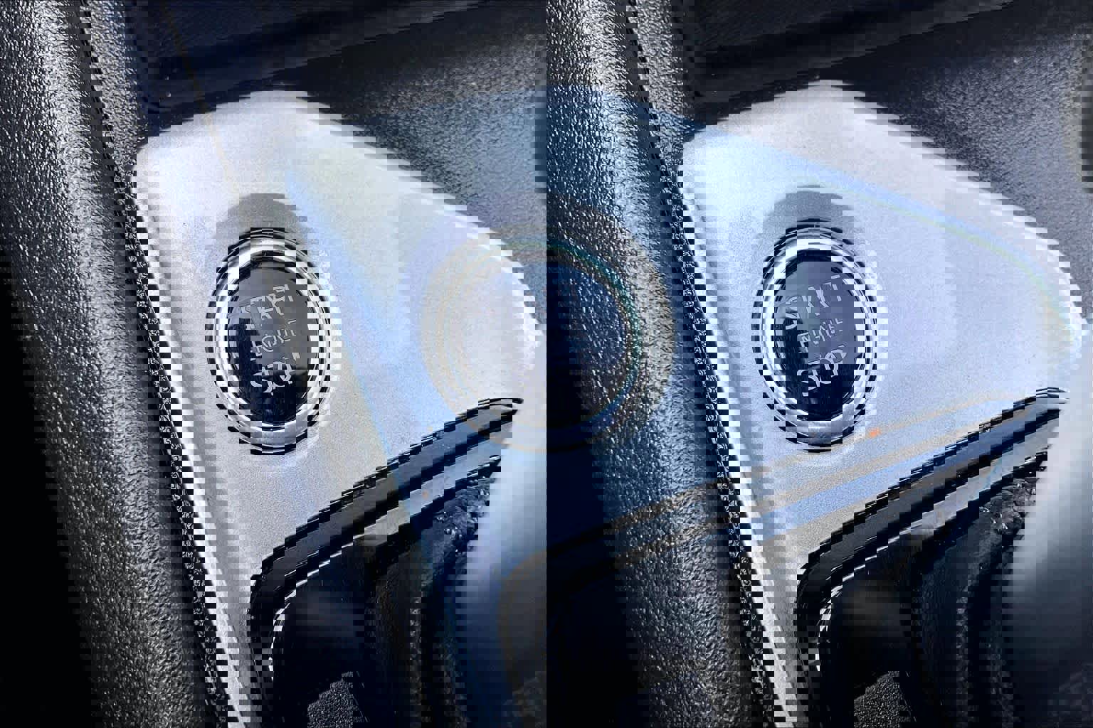 Used 2025 Nissan Altima 2.5 SV image 36