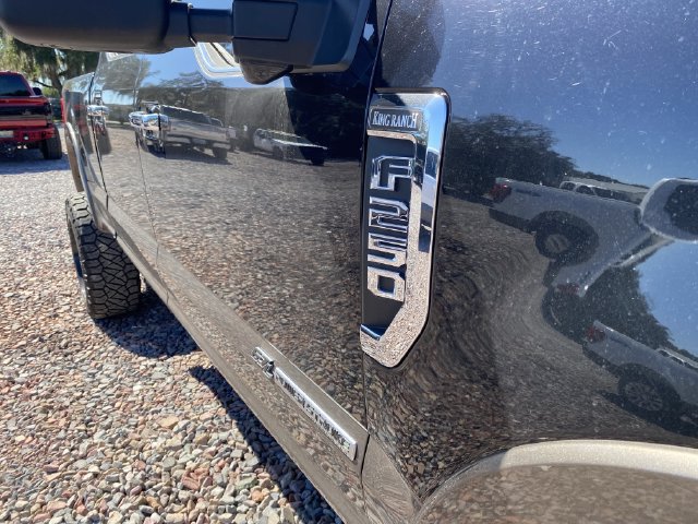 Used 2022 Ford F250 King Ranch w/ King Ranch Ultimate Package AWD/4WD image 4