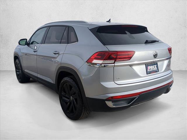 Used 2022 Volkswagen Atlas Cross Sport SE image 8