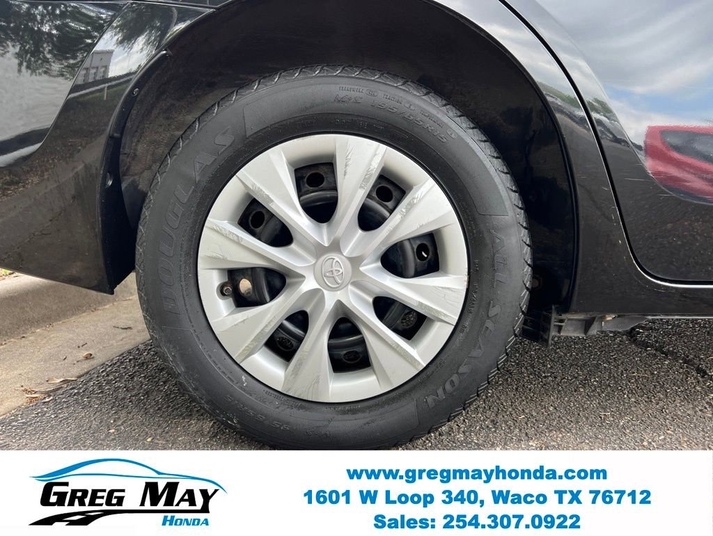 Used 2016 Toyota Corolla L FWD image 9