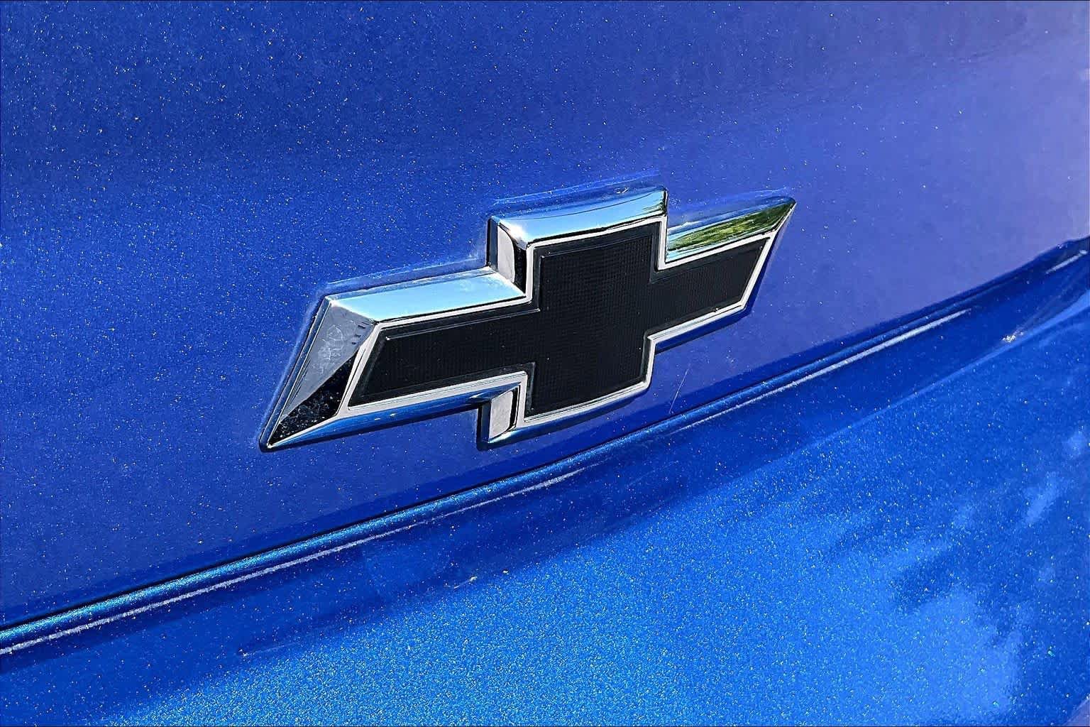 Used 2020 Chevrolet Camaro SS RWD image 9
